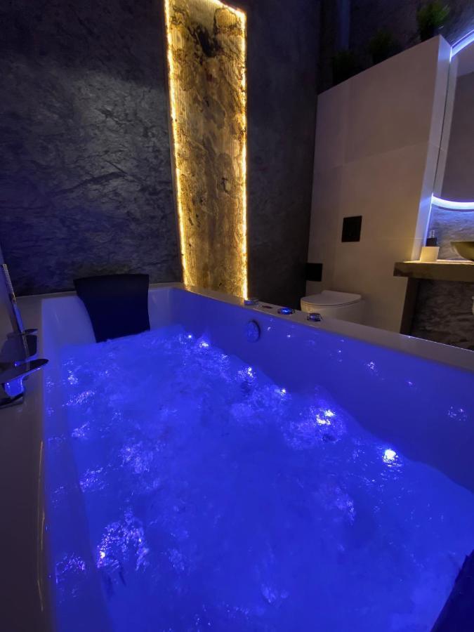 Silver Shine Jacuzzi Krasków Eksteriør bilde